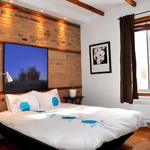 https://le-tierra-del-fuego-by-homeinmontreal.hotels-in-montreal.org
